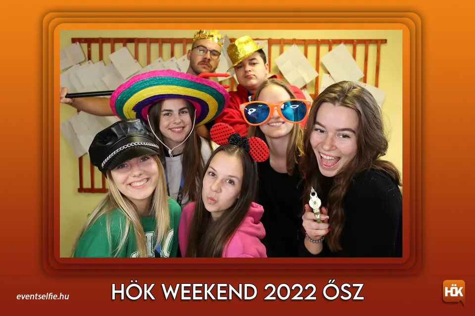 Fotókeret egyetemi rendezvényről: HÖK Weekend 2022 ősz